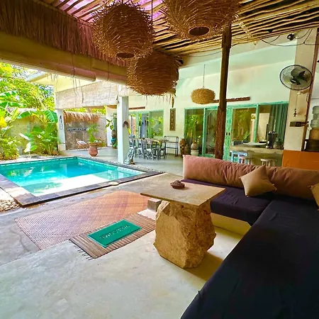 Jellyfish House, Villa